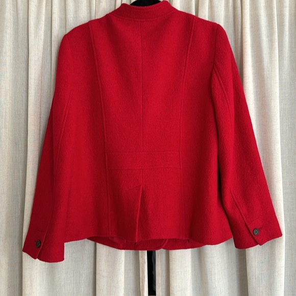 🌹Talbots Woman Petites red viscose/wool jacket with stand up collar. Size 16WP. - Picture 2 of 11
